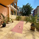 Family House Cherry 3*