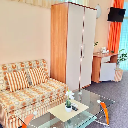 Family House Cherry 게스트하우스