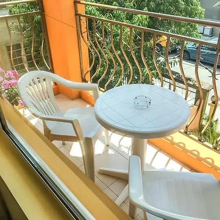 Family House Cherry 게스트하우스